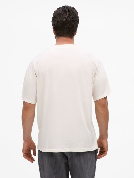 Футболка унисекс T2, молочно-белая